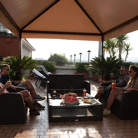 Tiempo Hotel