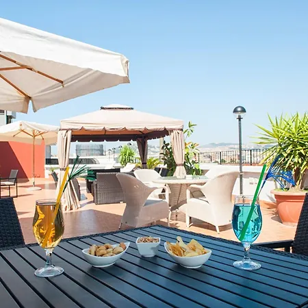 Tiempo Naples