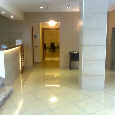 Hotel Tiempo 3*